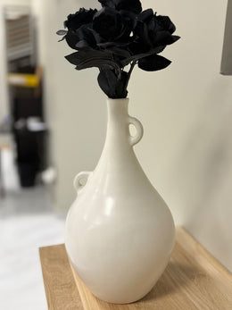 Vase amphore moderne